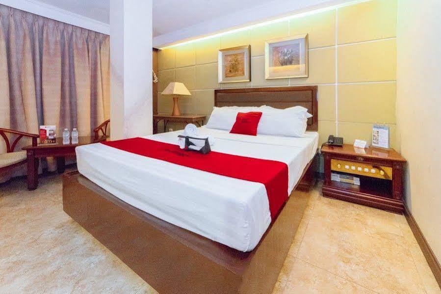 Super Oyo 791 Bell Mansion Otel Quezon City Dış mekan fotoğraf