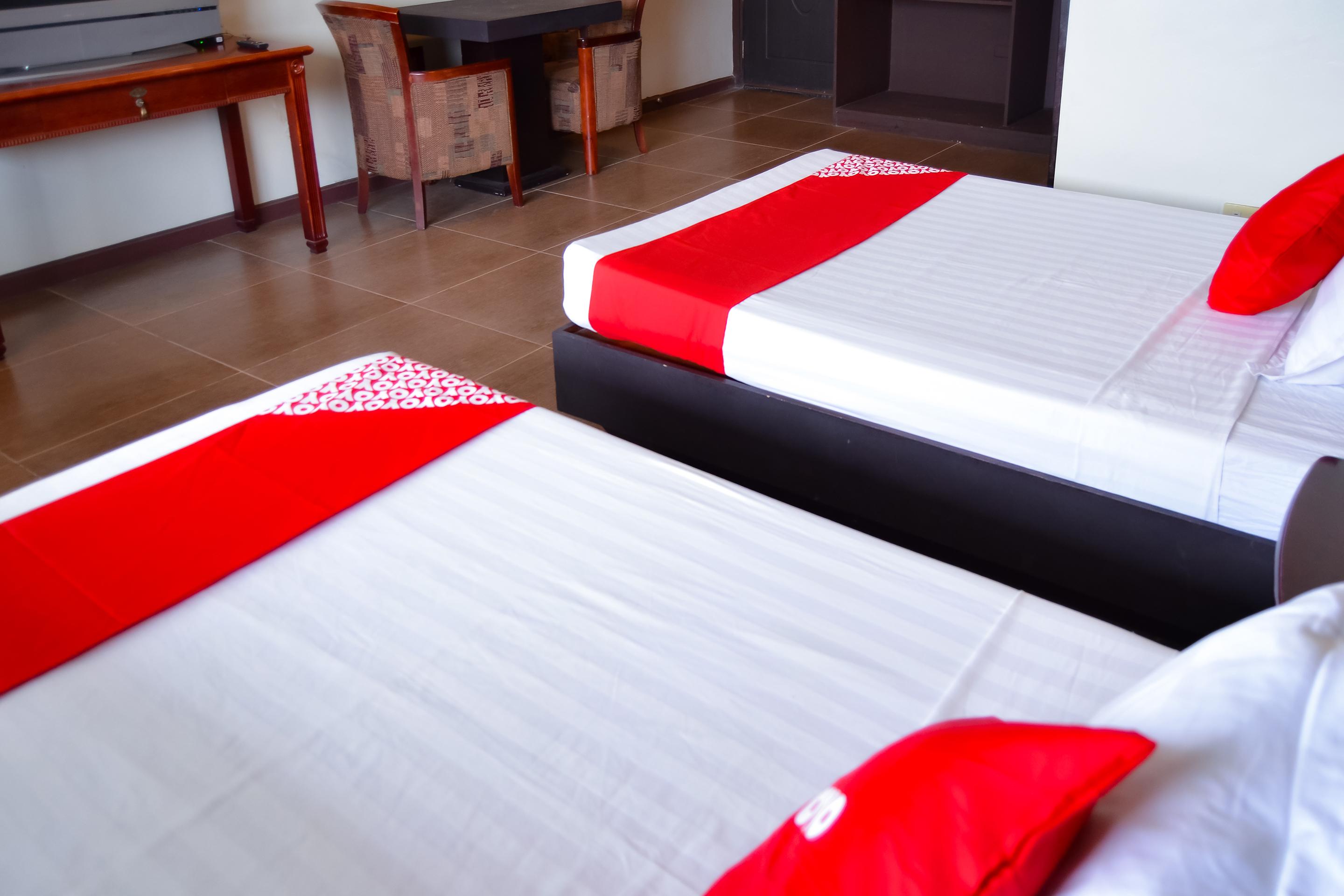 Super Oyo 791 Bell Mansion Otel Quezon City Dış mekan fotoğraf