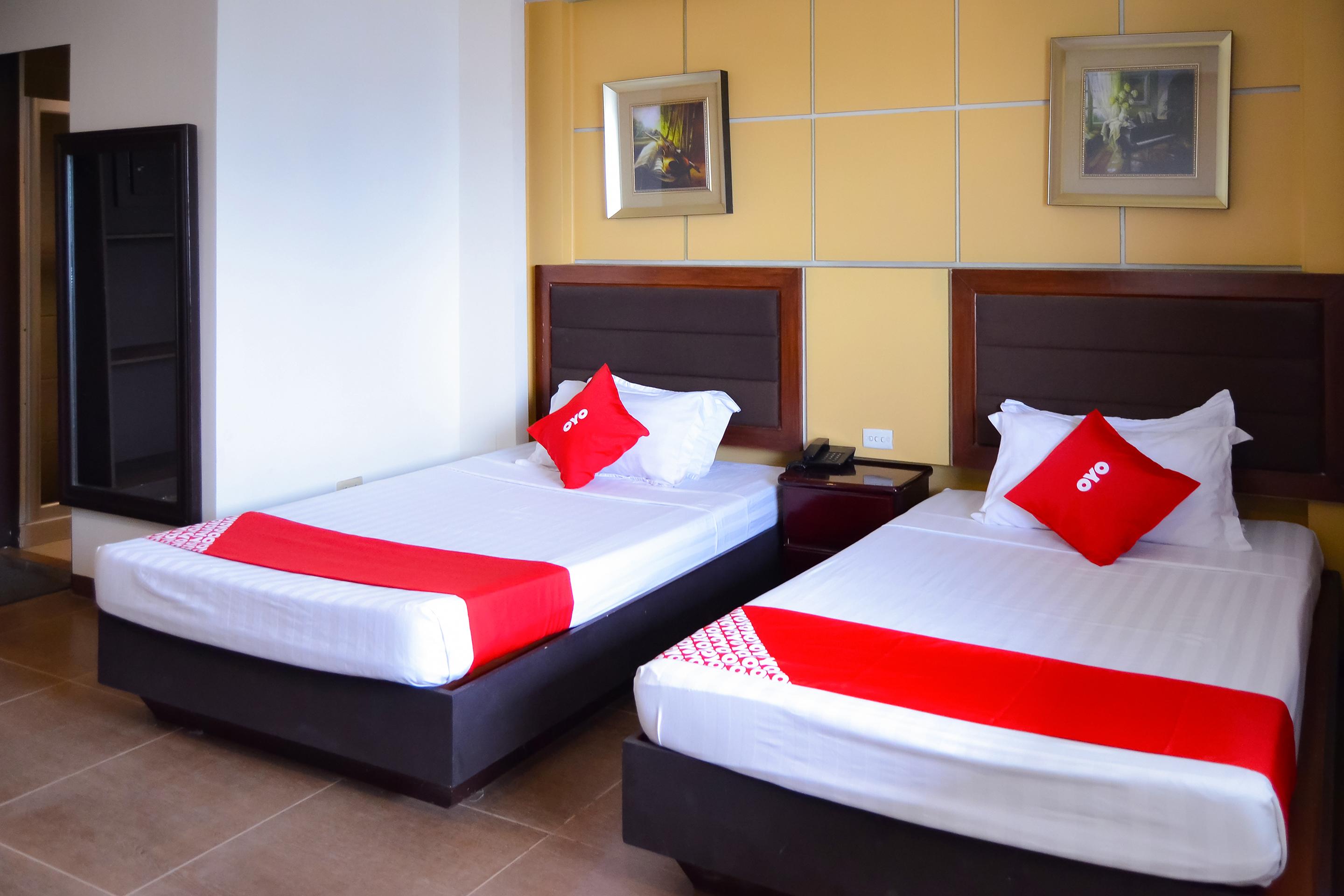 Super Oyo 791 Bell Mansion Otel Quezon City Dış mekan fotoğraf