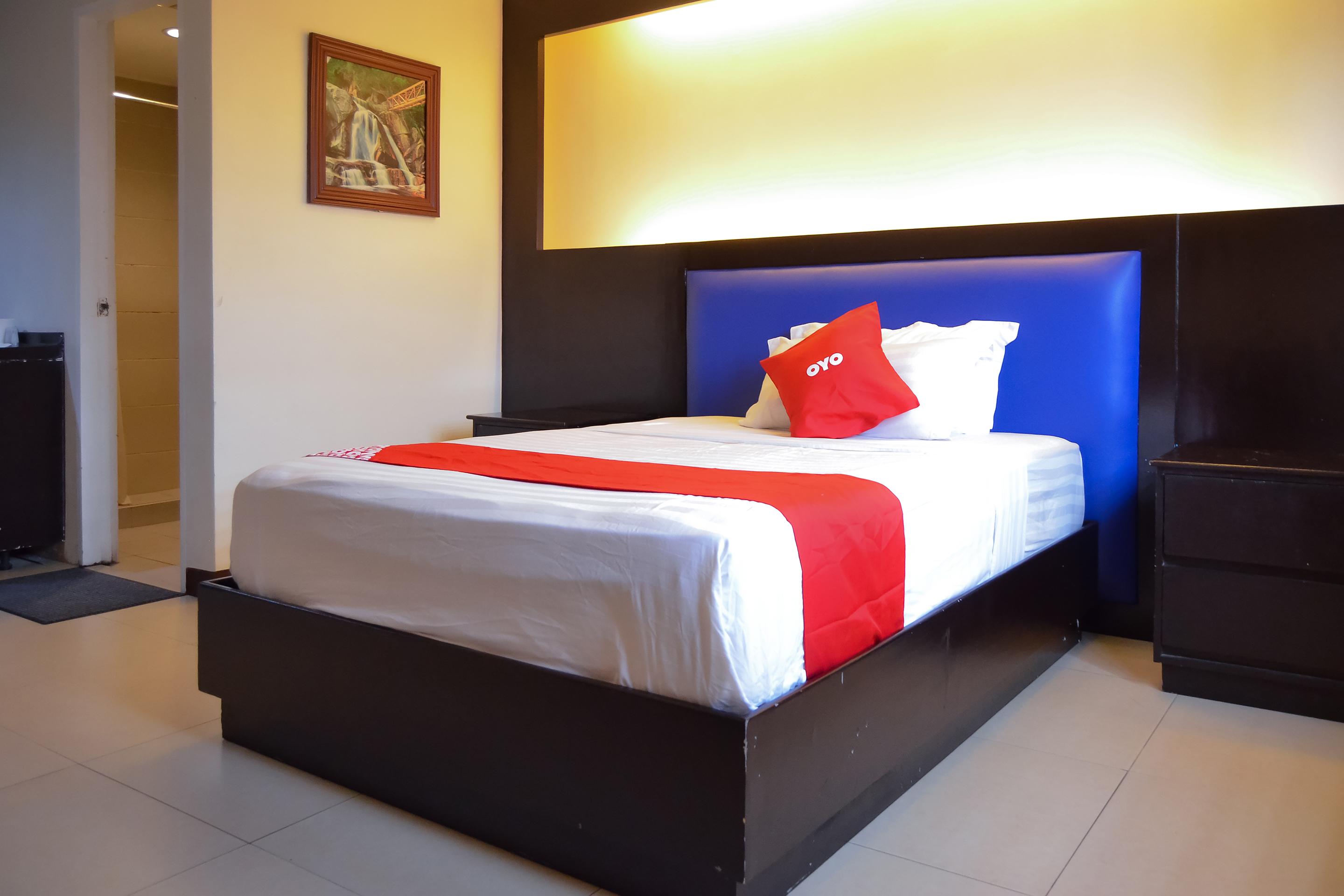 Super Oyo 791 Bell Mansion Otel Quezon City Dış mekan fotoğraf