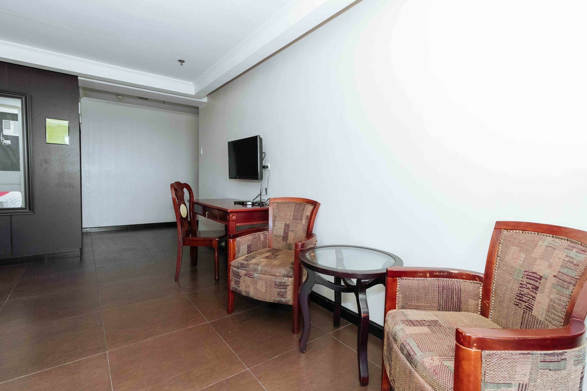 Super Oyo 791 Bell Mansion Otel Quezon City Dış mekan fotoğraf
