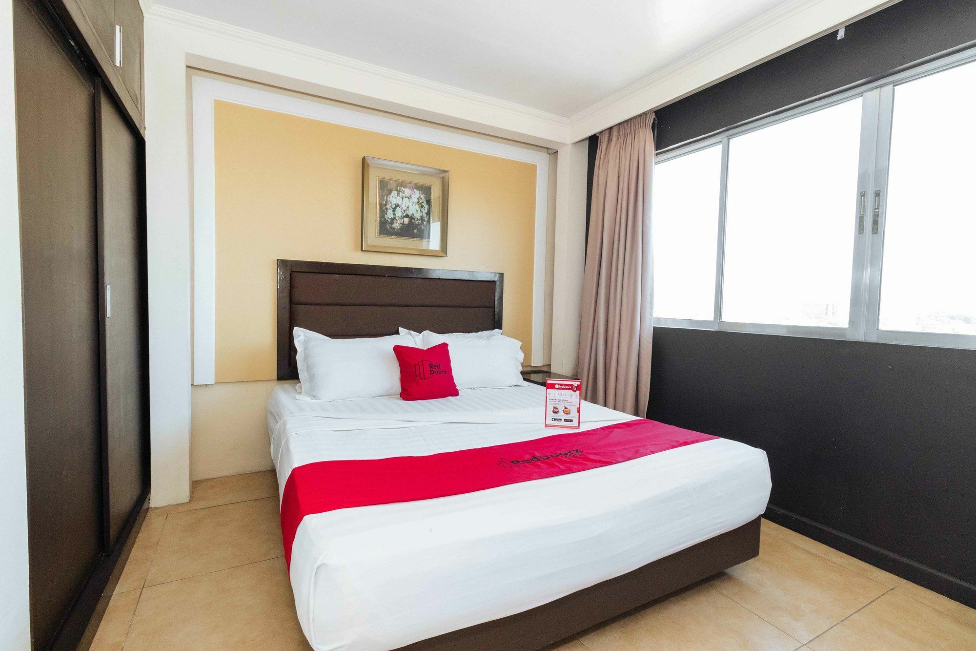 Super Oyo 791 Bell Mansion Otel Quezon City Dış mekan fotoğraf