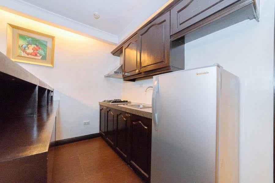 Super Oyo 791 Bell Mansion Otel Quezon City Dış mekan fotoğraf